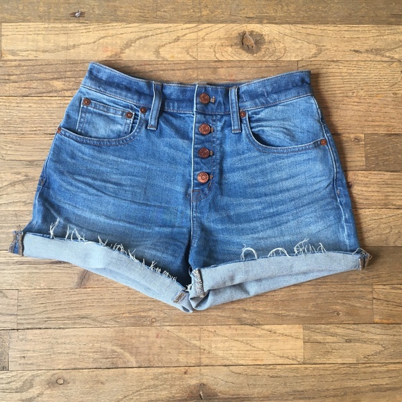 Madewell button-up shorts - Picture 1 of 10